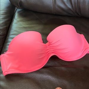 Victoria’s Secret bikini top, 36C